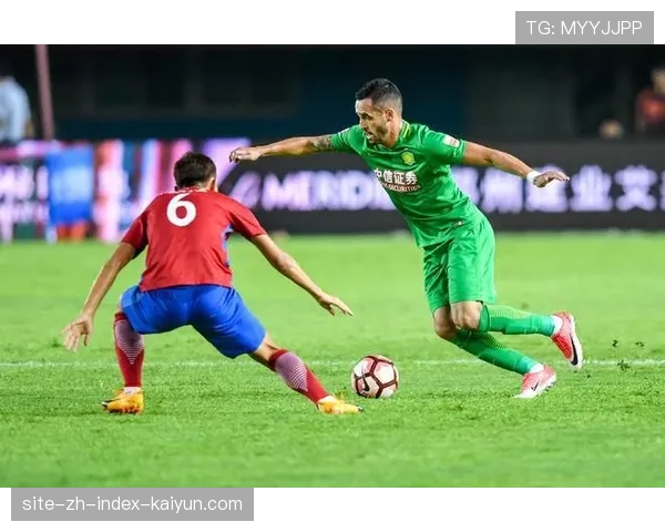 多米尼加进攻端内线单打为主,索里亚诺低位要位成战术发起点